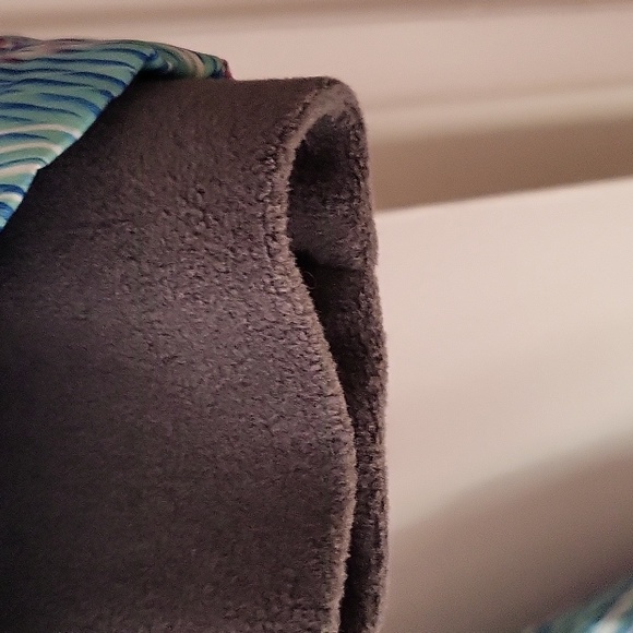 LAND'S END COAT - Picture 5 of 7